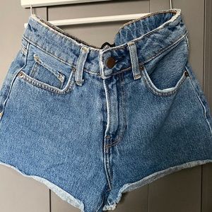 Shorts prefect for vacay / beach